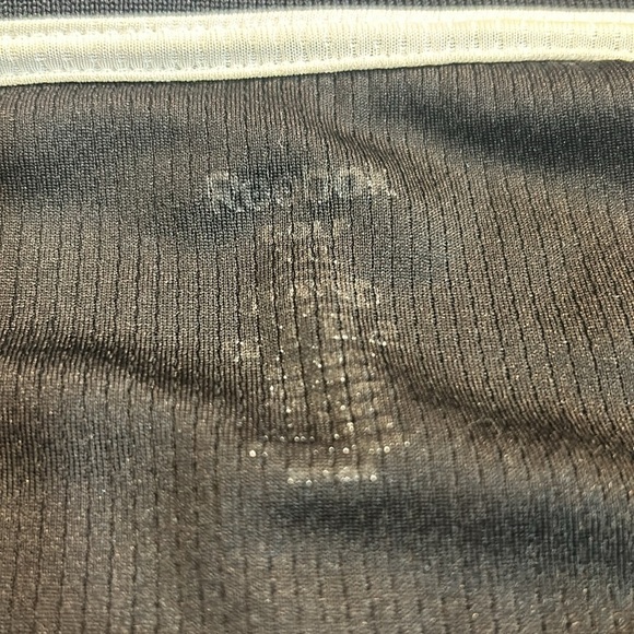 Men’s Reebok Golf Shirt. - Picture 5 of 6